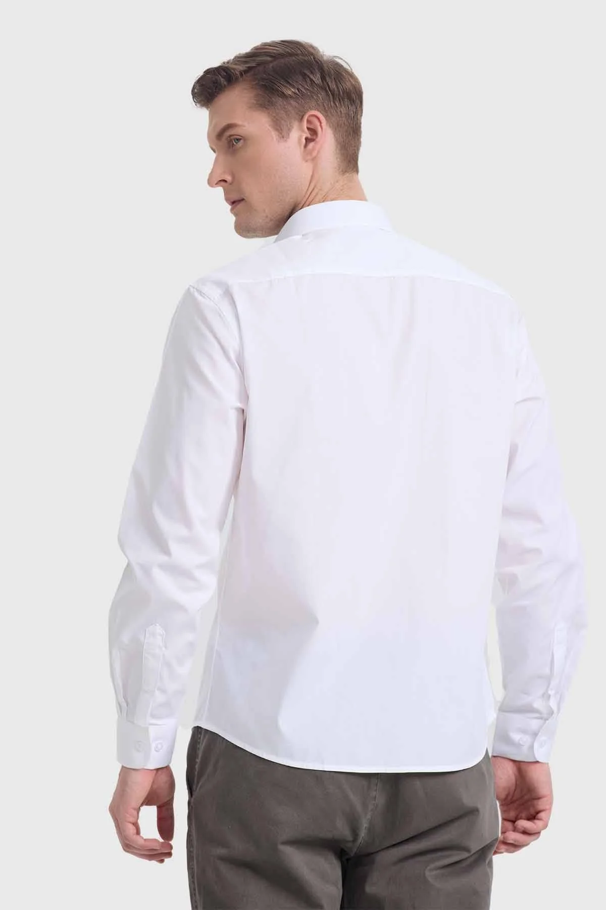 Camisa Hombre Repelente Al Agua Blanco - Image 3