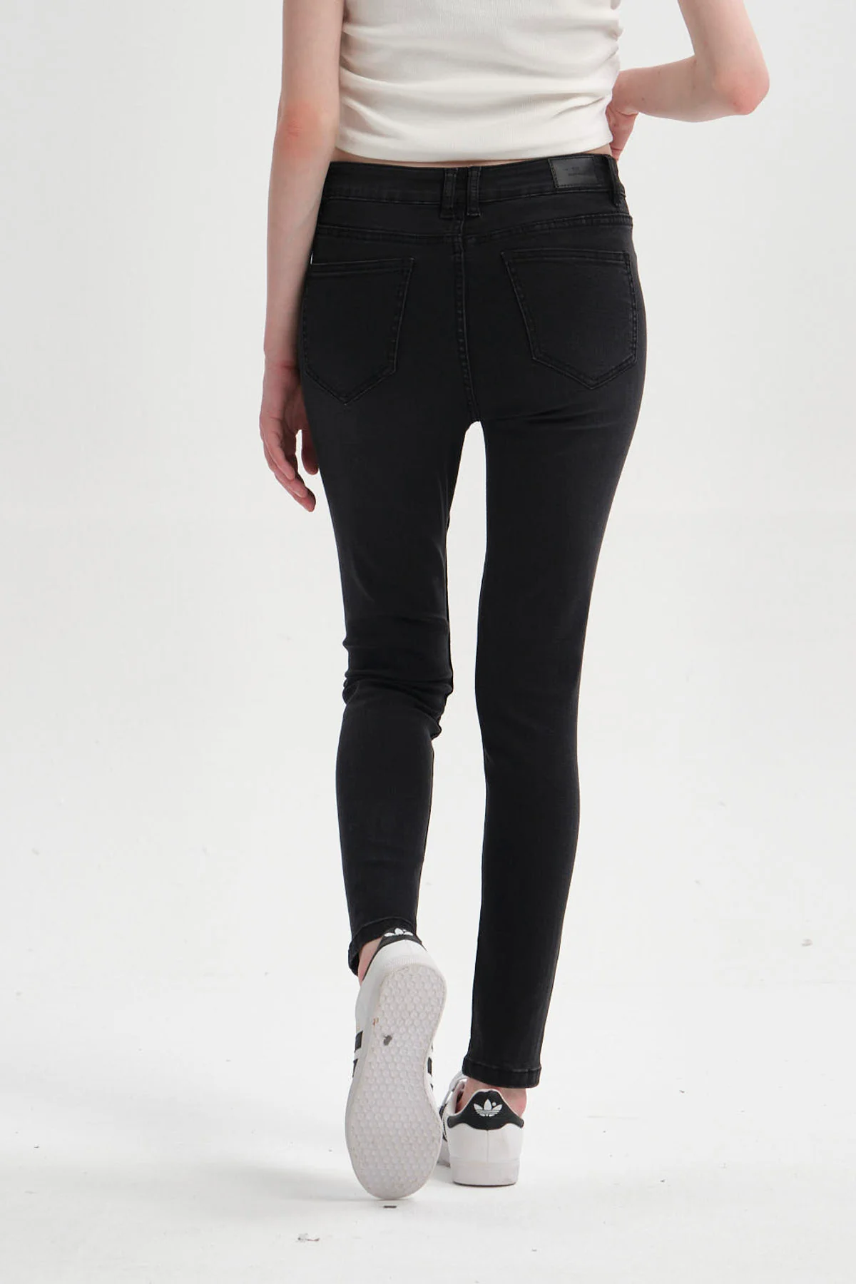 Jeans Mujer Super Skinny Estela Negro - Image 3