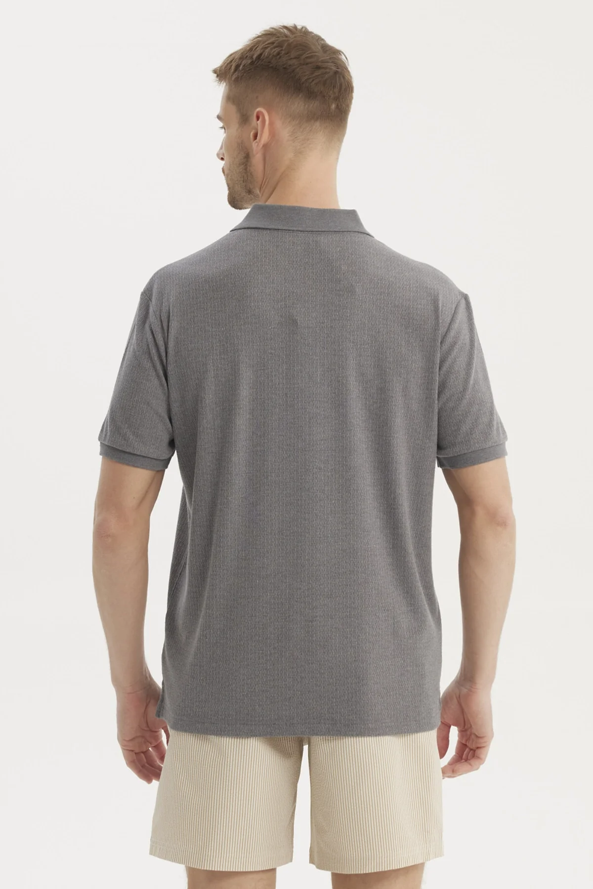 Polera Hombre Cuello Camisero Gris Oscuro - Image 3