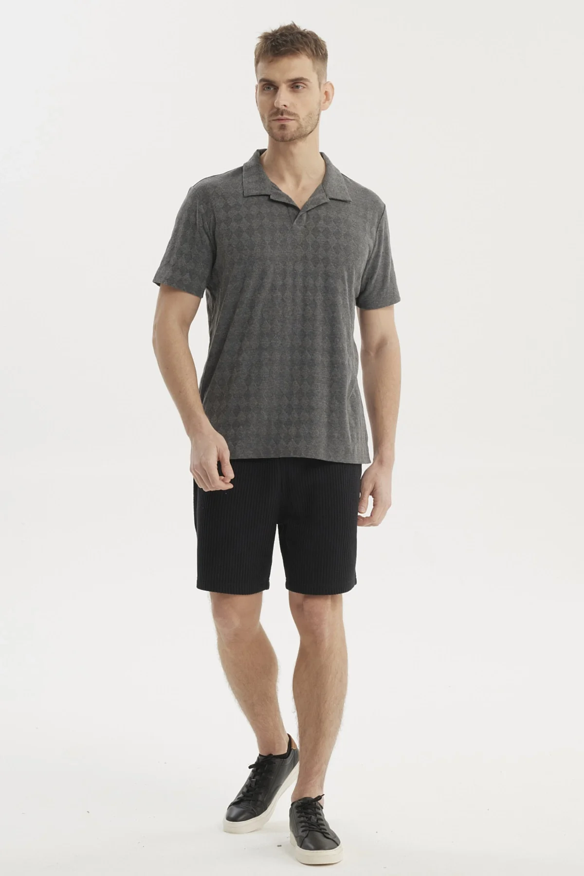 Polera Hombre Slim Cuello Camisero Gris Melange - Image 4