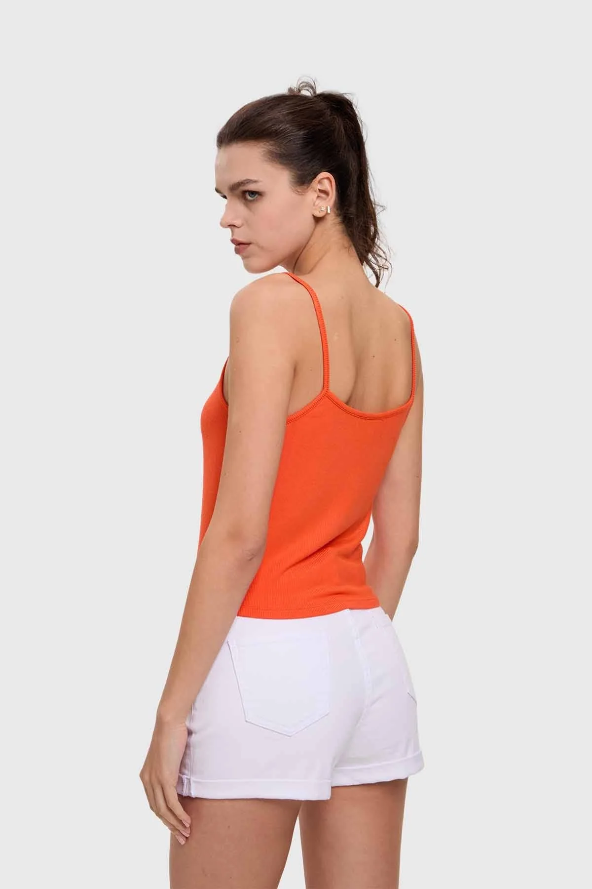 Polera Mujer Pabilo Crop Naranjo - Image 3