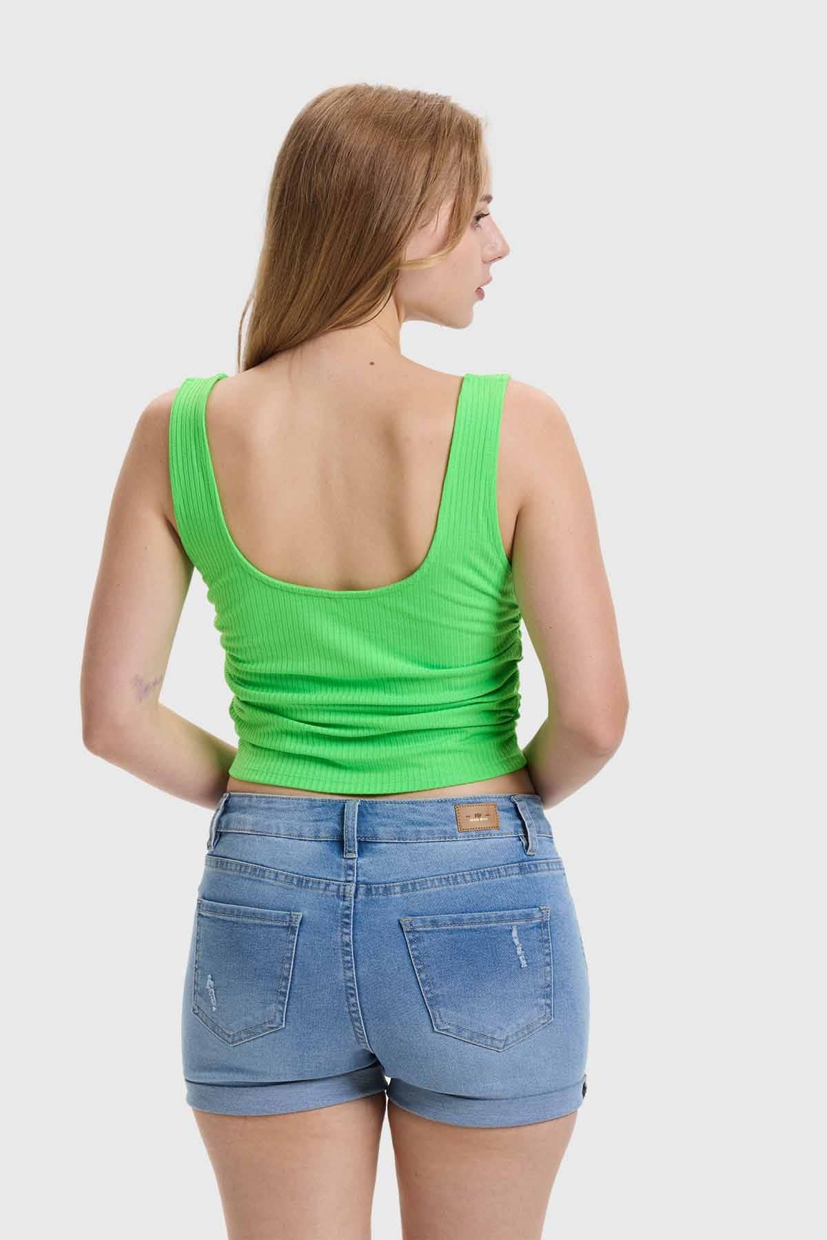 Polera Mujer Recojido Verde Flúor - Image 3