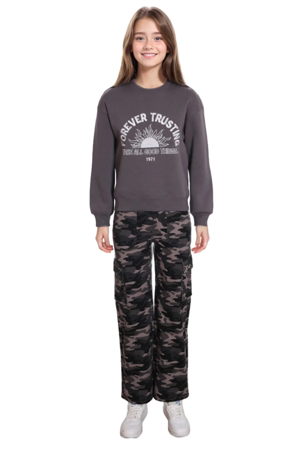 Polerón Niña Oversize Bordado Gris - Image 3